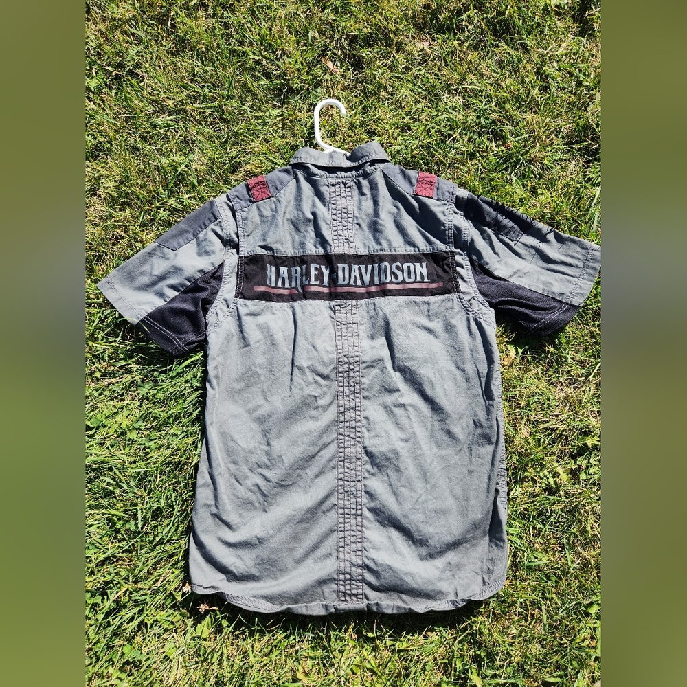 Harley Davidson Performance Button-Up Size M - image 5